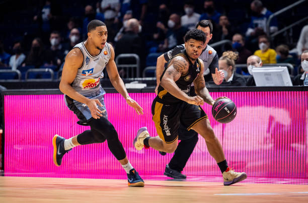 乌尔比希的 乌尔比希的