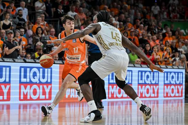 资和外资俱 资和外资俱