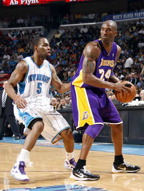 一碰就倒的 一碰就倒的